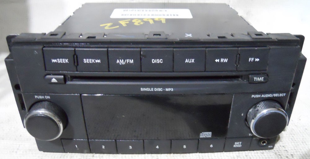 Chrysler Town & Country 20082012 Factory Stereo CD Player