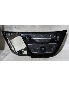 Chrysler Pacifica 2017 2018 2019 2020 Factory OEM Temperature Climate AC Control Panel 