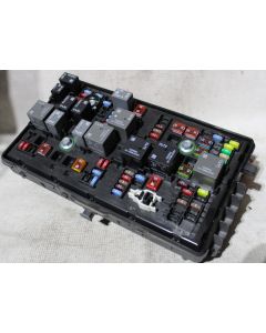 Chevy Cruze 2015 2016 1.4L Fuse Box Relay Junction Block Module 94552220