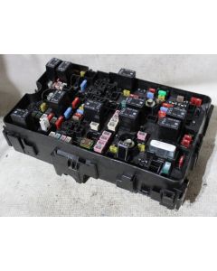 Chrysler Pacifica 2018 2019 2020 Factory Engine Fuse Box Relay Junction Block Module 68338722AA (EC590)