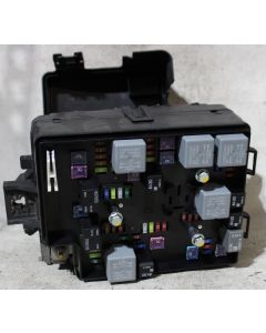 Chevy Sonic 2012 2013 Factory Engine Fuse Box Relay Junction Block Module 95462804 (EC704)